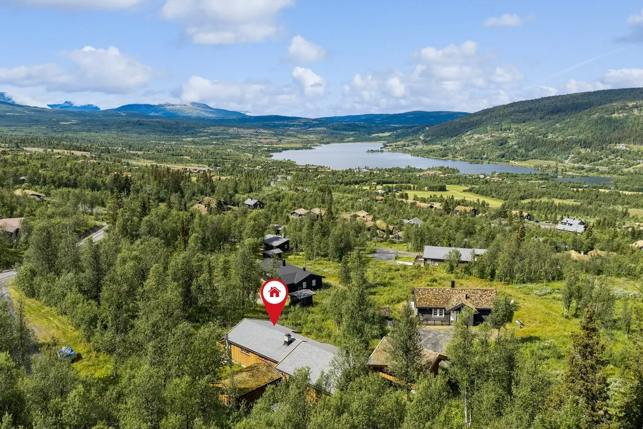 Valtjednvegen 96, Røn