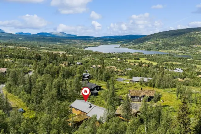 Valtjednvegen 96, Røn
